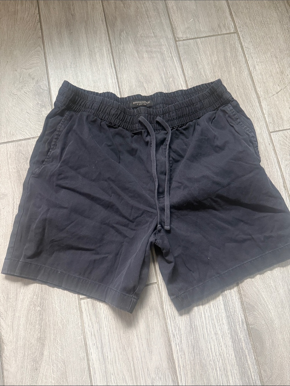 Men's Banana Republic 9” Small Navy Drawstring Casual Shorts